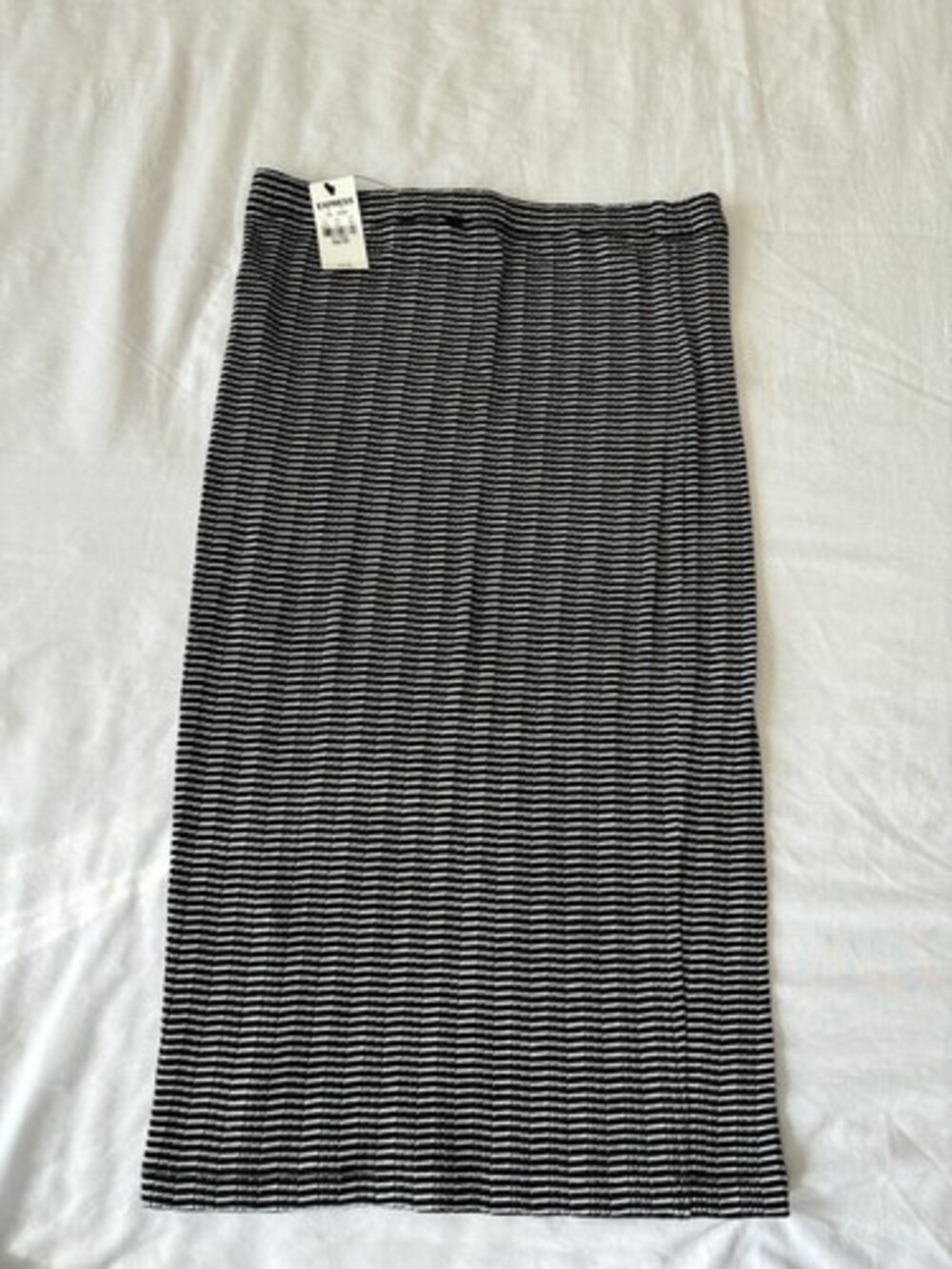 Express stretchy Fitted Pencil Skirt MIDI Women’s Size XS TP